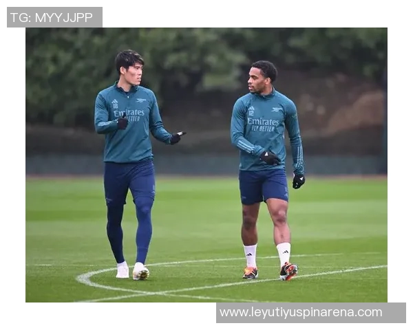 富安健洋27岁生日晒训练照展现努力康复的坚定决心与积极态度